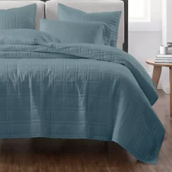 Cannon Heritage Solid Quilt Set