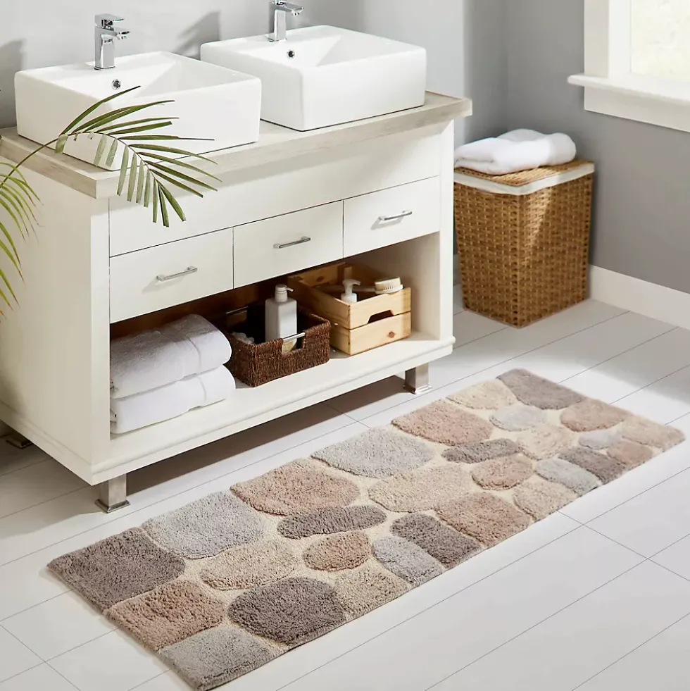 Chesapeake Pebbles Cotton Non-Skid 24''x60'' Bath Runner