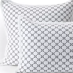 Embroidered Diamond Double Voile Quilt