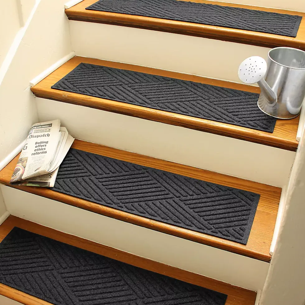 Matterly 8.5" x 30" Diamonds Waterhog® Stair Treads - Set of 4