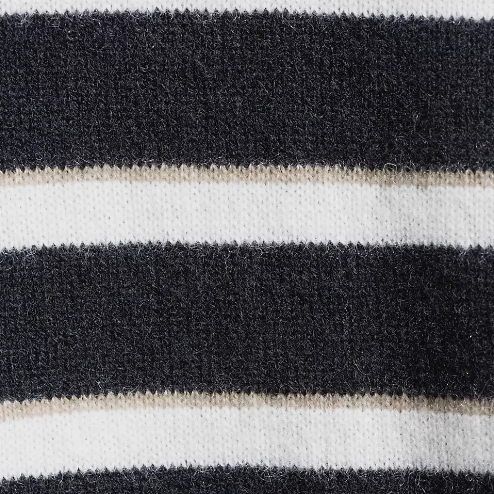 Men's Fine Gauge Cashmere V-neck Sweater