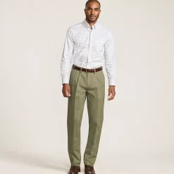 Men's No Iron Comfort Waist Traditional Fit Pleated Front Chino Pant