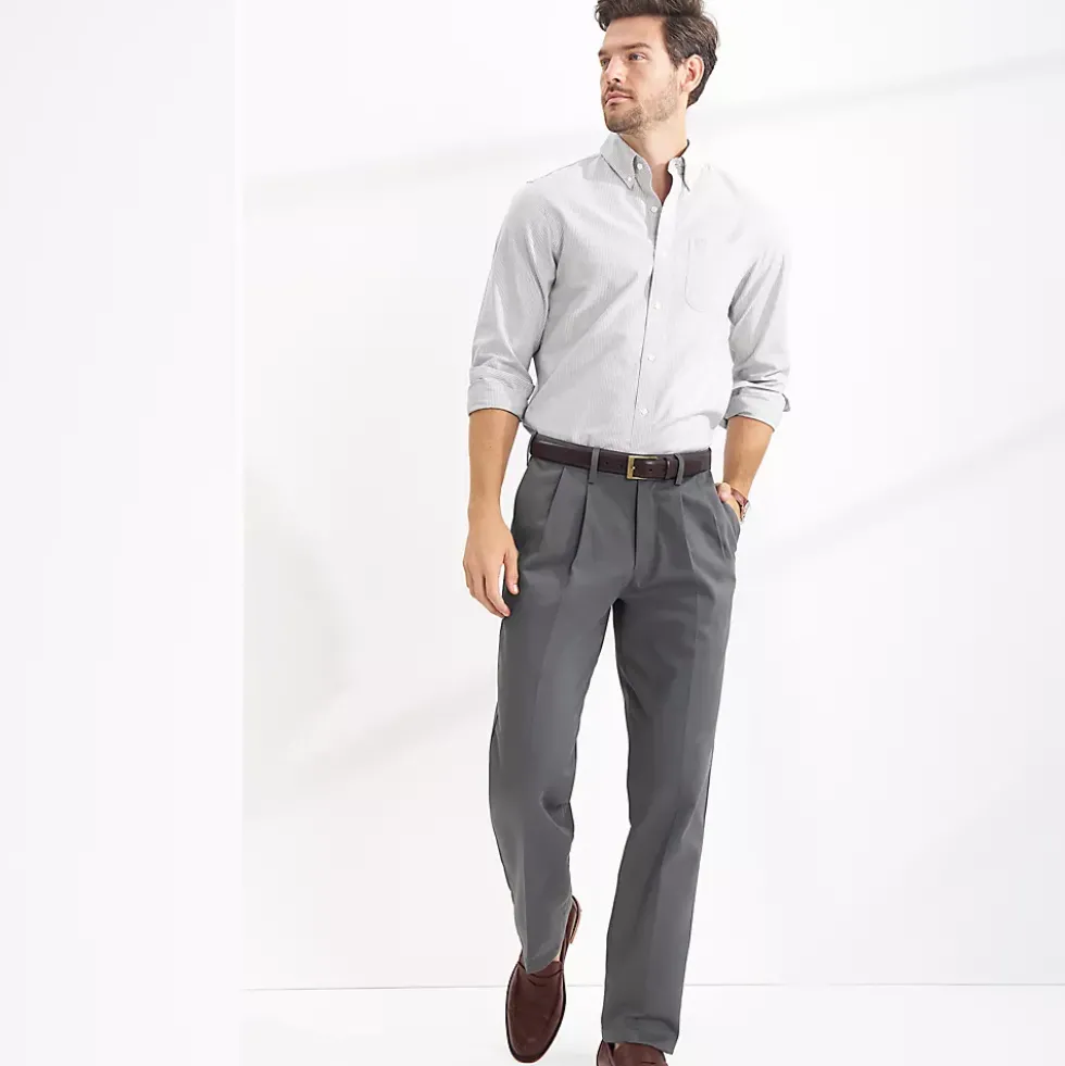 Men's No Iron Comfort Waist Traditional Fit Pleated Front Chino Pant