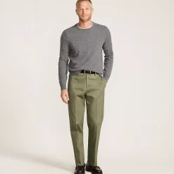 Men's No Iron Traditional Fit Plain Front Chino Pant