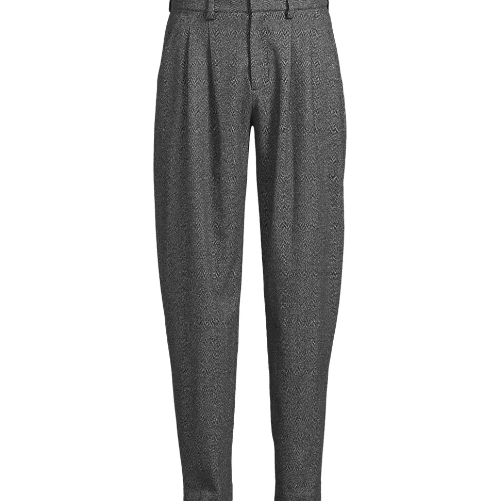 Men's Relaxed Fit Pleated Dress Pants