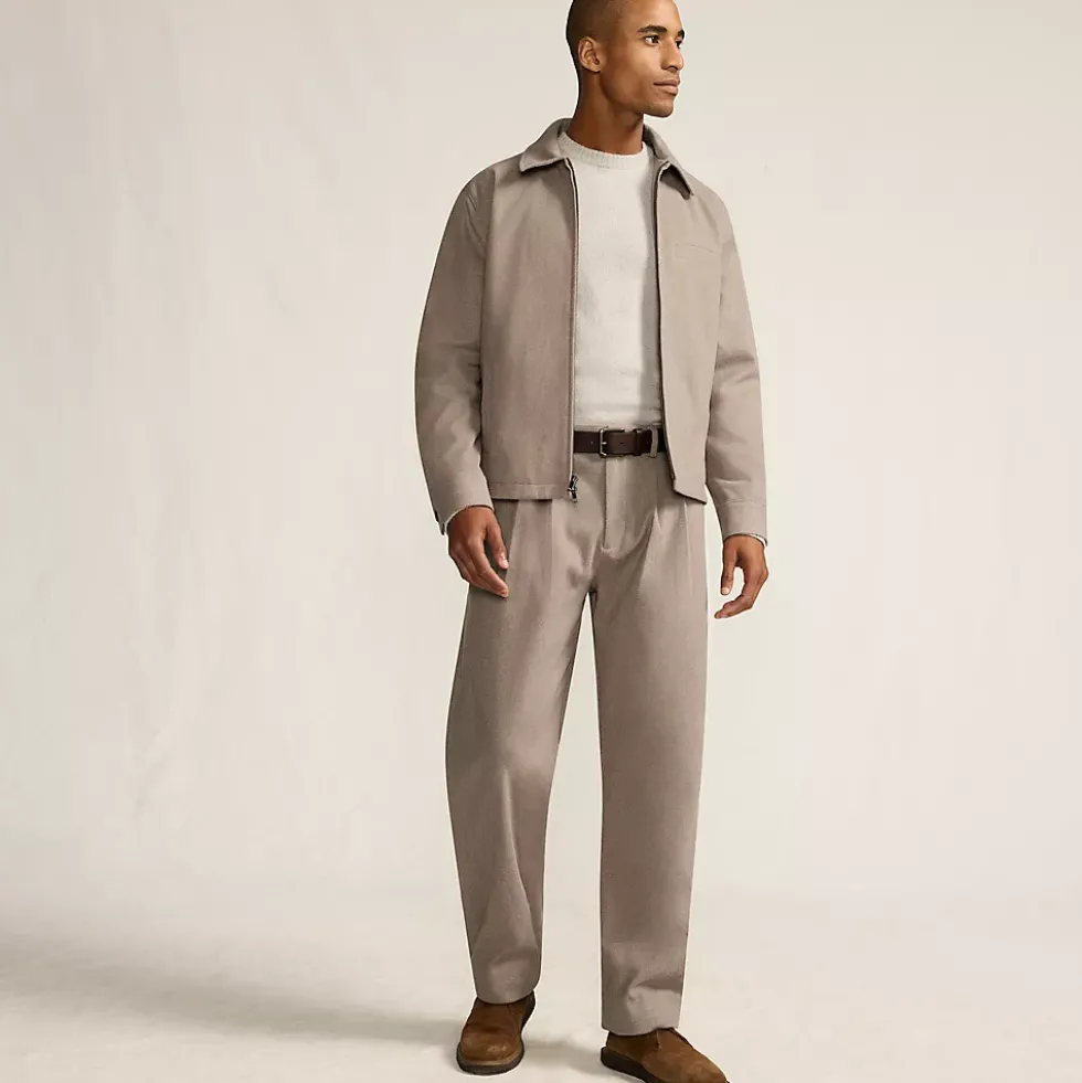 Men's Relaxed Fit Pleated Dress Pants