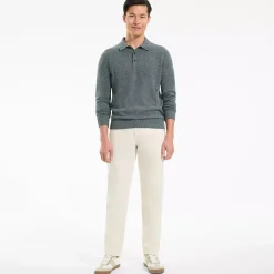 Men's Stretch Comfort Waist Classic Fit Natural Jean