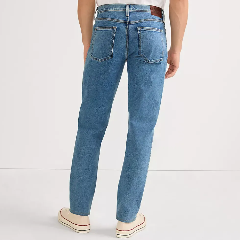 Men's Stretch Straight Fit Jean