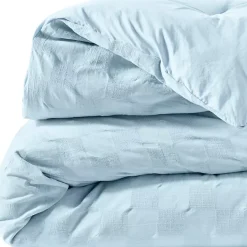 Textured Pattern Comforter