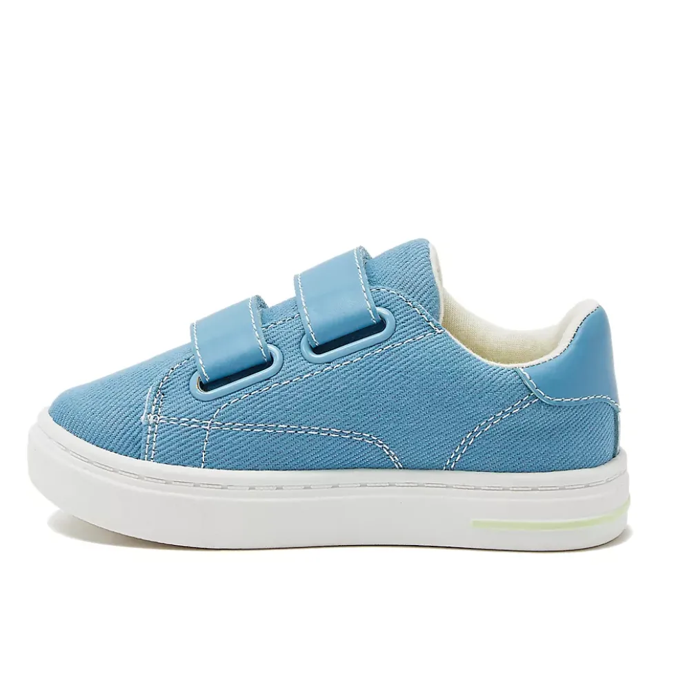 Toddlers Easy On Sneakers