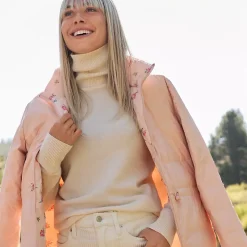 Women's Cashmere Turtleneck Sweater