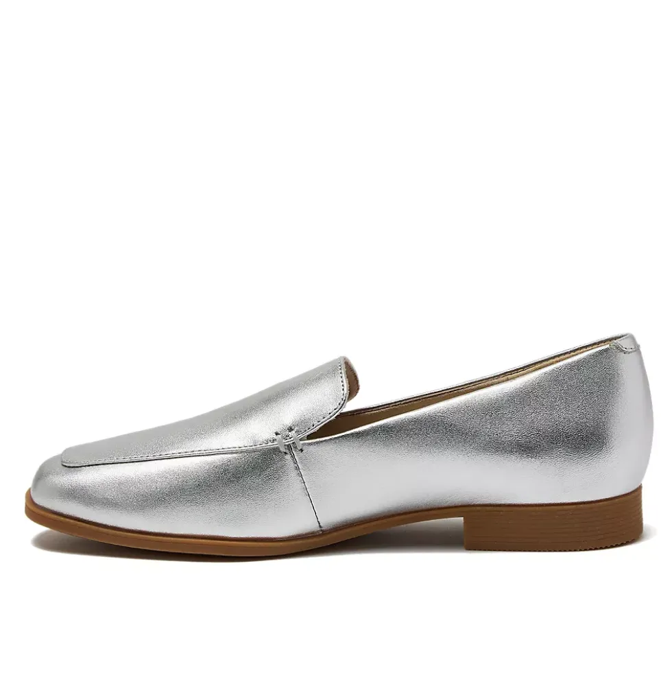 Women's Classic Leather Loafers
