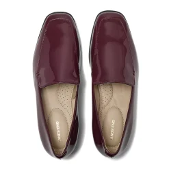 Women's Classic Leather Loafers