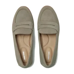Women's Comfort Lug Sole Suede Loafers