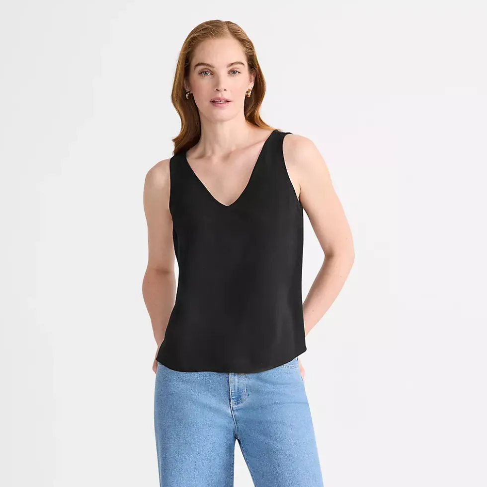 Women's Creaseless Vneck Sleeveless Top