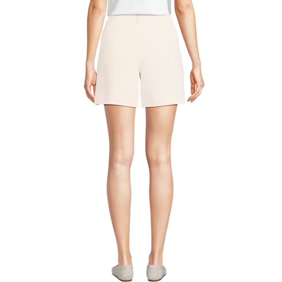 Women's High Rise Pleated Crepe 7" Shorts