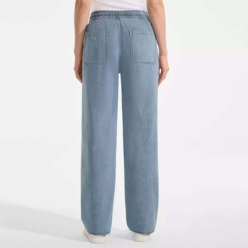 Women's Lightweight Denim High Rise Relaxed Straight Pull On Pocket Jeans