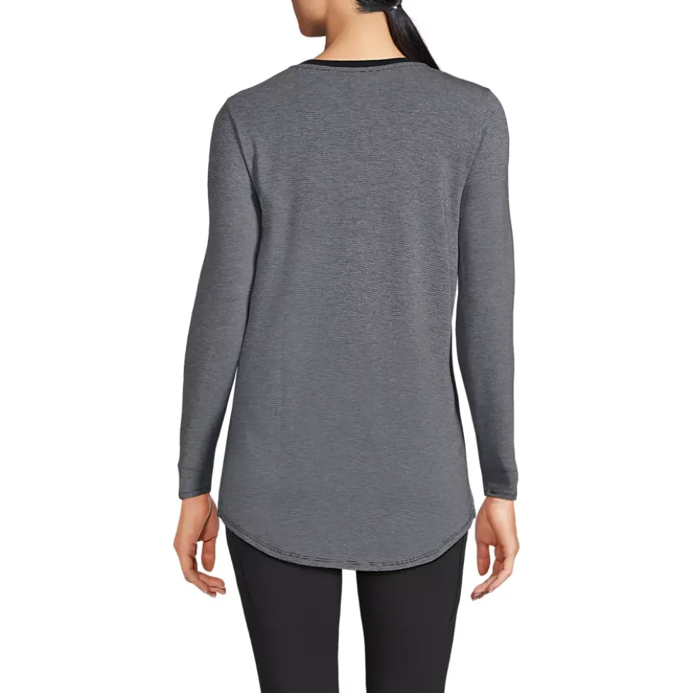Women's Long Sleeve Power Performance Scoop Neck Curved Hem Tunic Tee