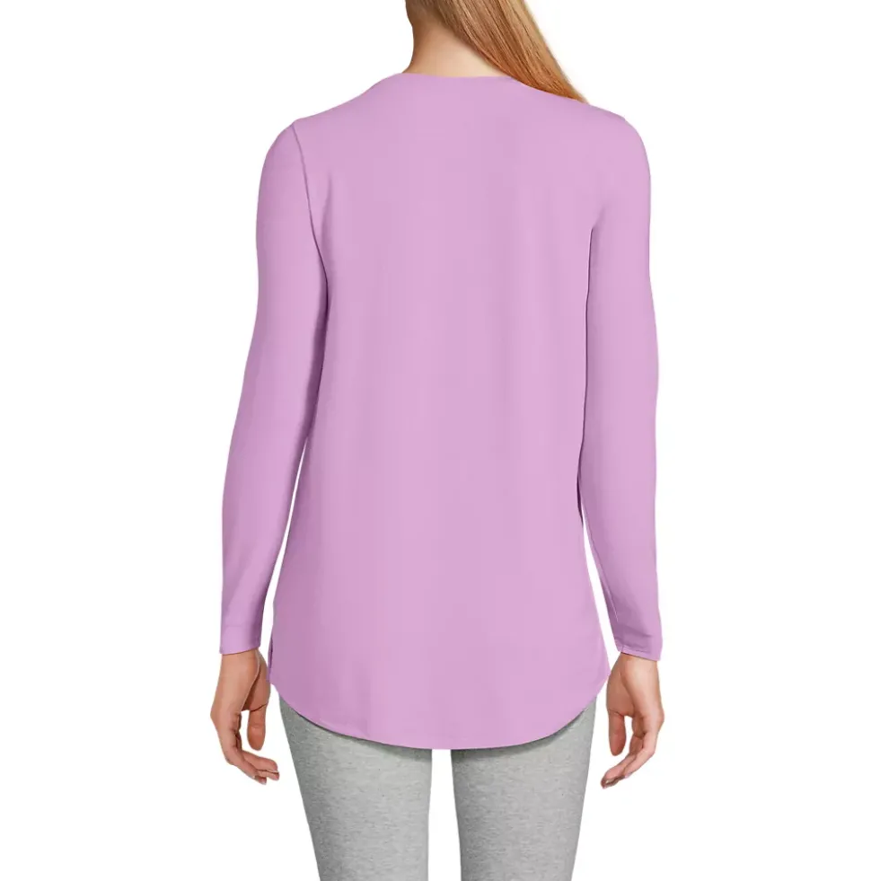 Women's Long Sleeve Power Performance Scoop Neck Curved Hem Tunic Tee