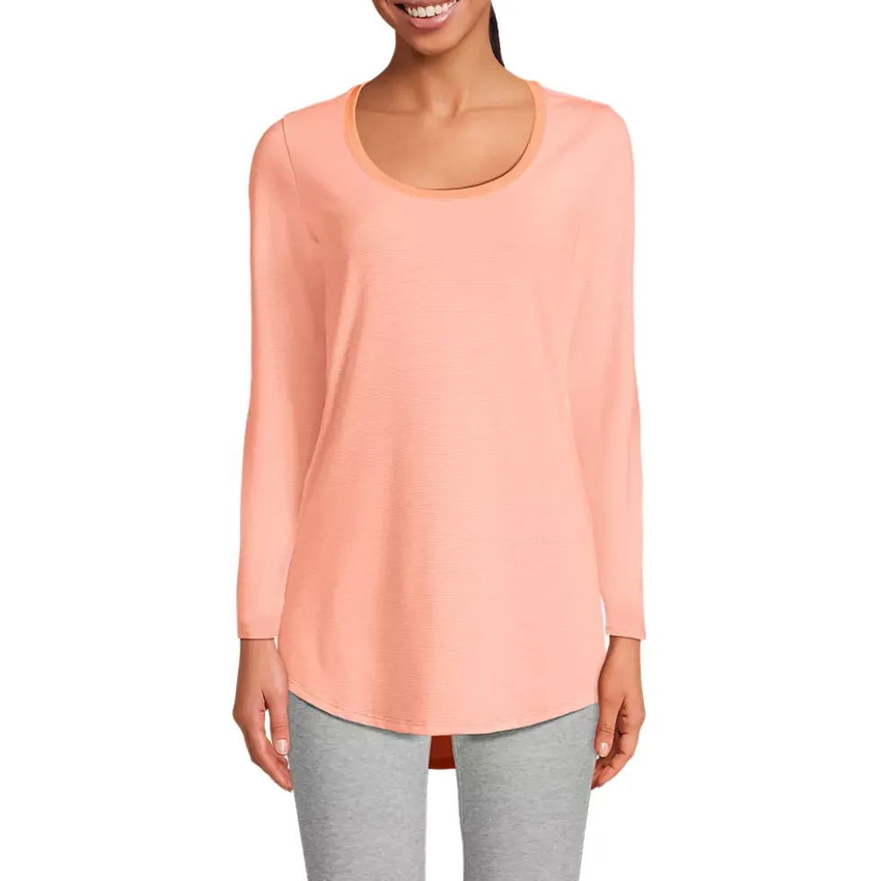 Women's Long Sleeve Power Performance Scoop Neck Curved Hem Tunic Tee