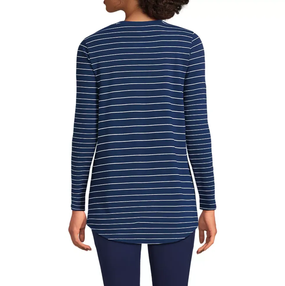 Women's Long Sleeve Power Performance Scoop Neck Curved Hem Tunic Tee