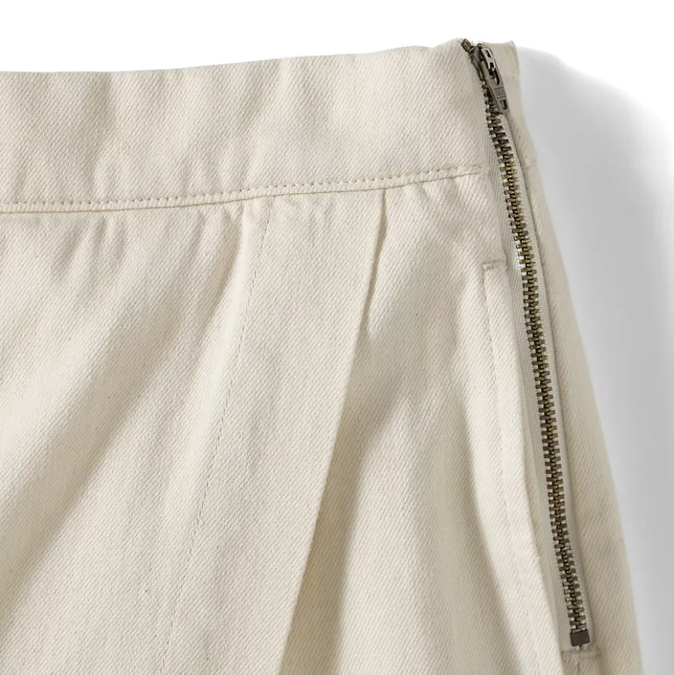Women's Plus Size Lightweight Denim Above the Knee Skort