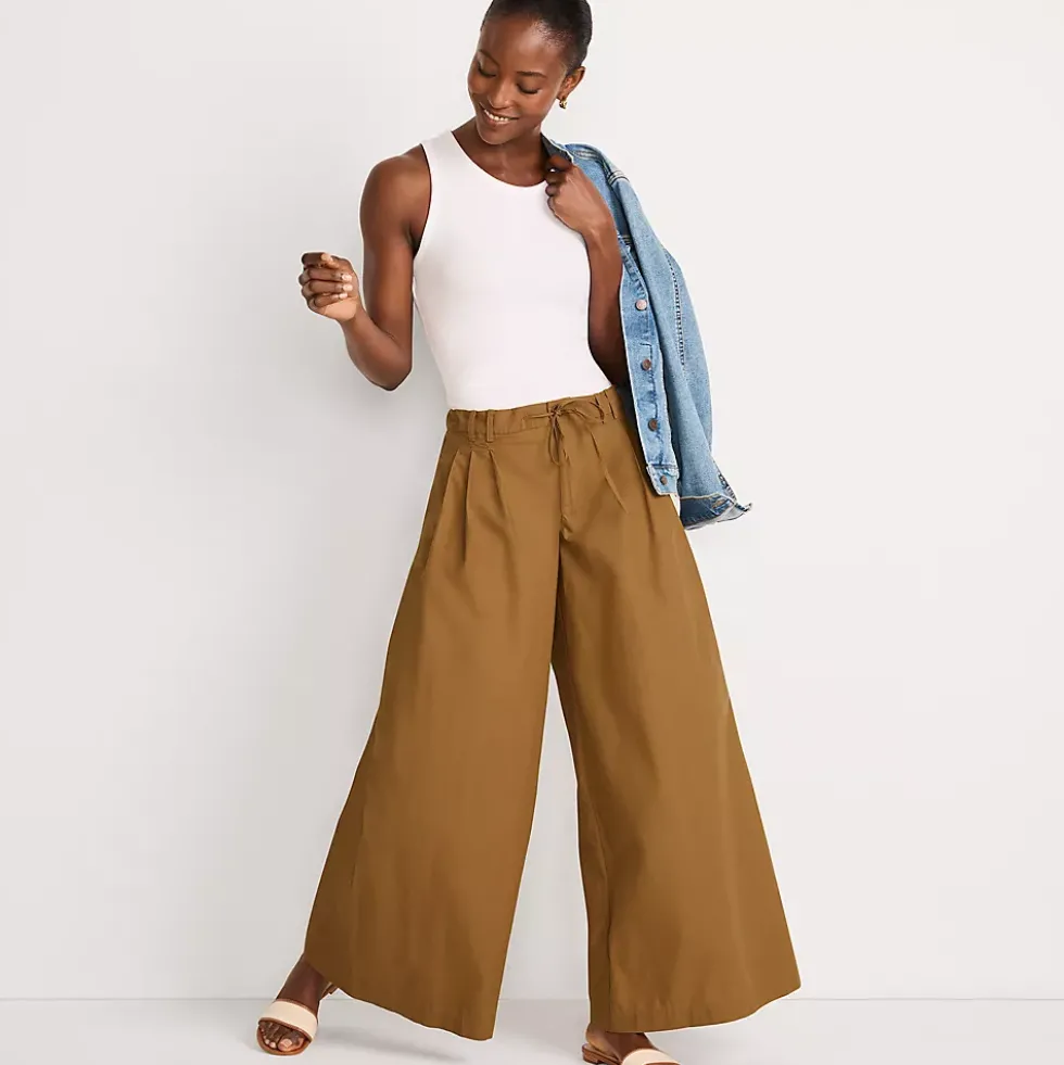Women's Poplin Mid Rise Pleated Slouchy Pants