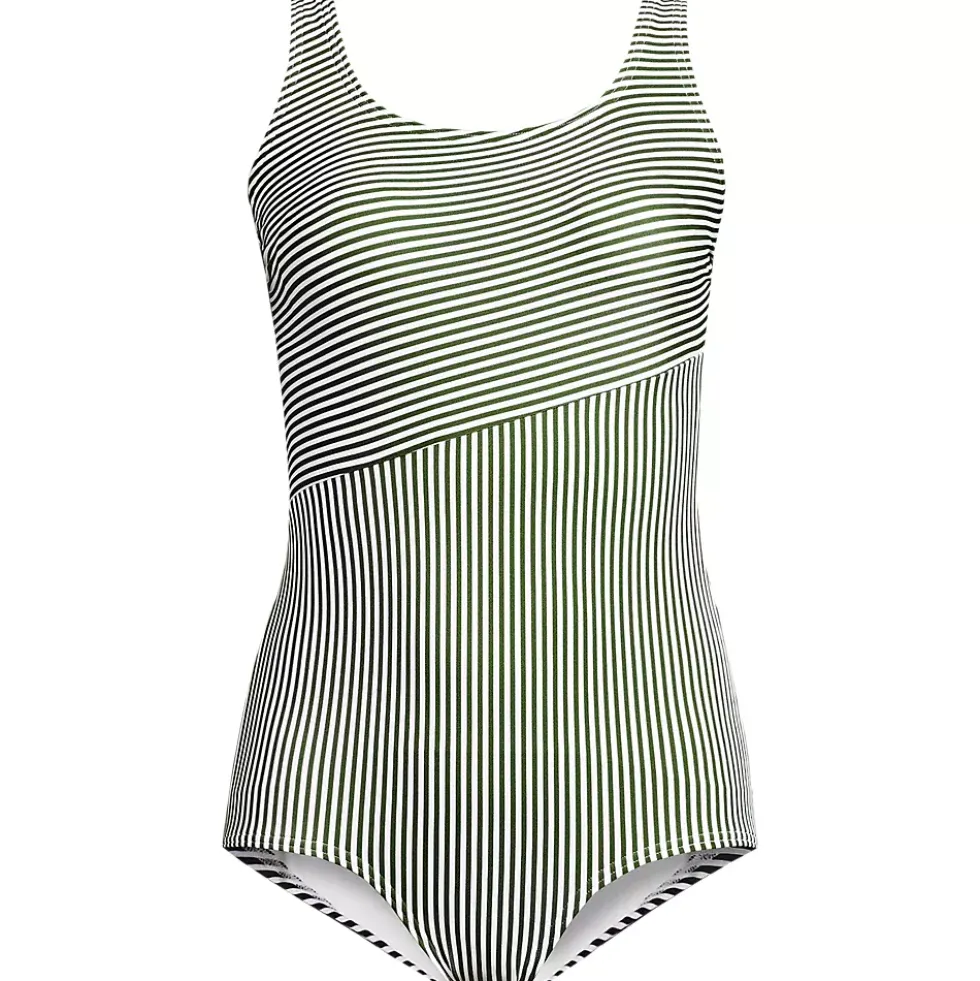 Women's Scoop Neck Tugless Sporty One Piece Swimsuit