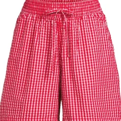 Women's Seersucker High Rise Pull On 7" Shorts