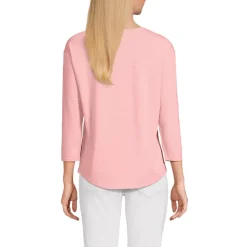 Women's 3/4 Sleeve Lightweight Jersey Shirttail Tee