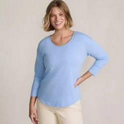 Women's 3/4 Sleeve Lightweight Jersey Shirttail Tee