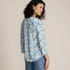 Women's 3/4 Sleeve Lightweight Jersey Shirttail Tee