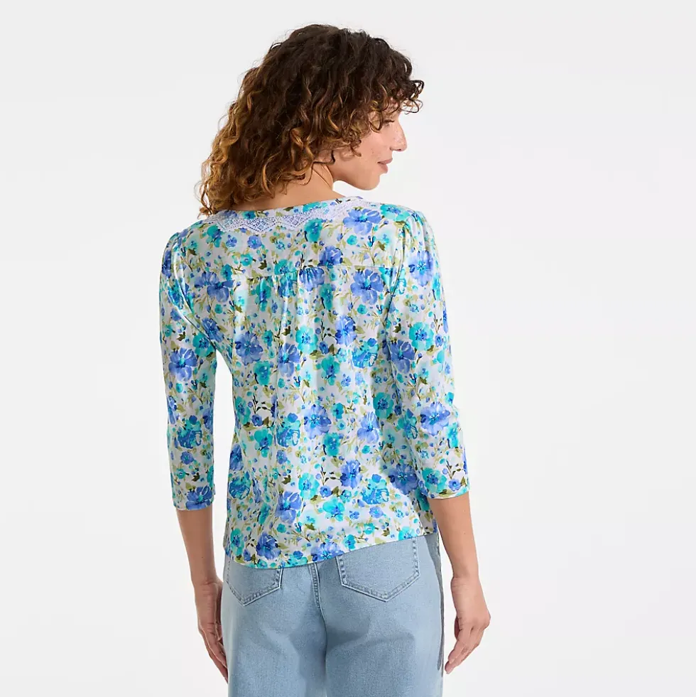 Women's 3/4 Sleeve Slub V-neck Lace Trim Top