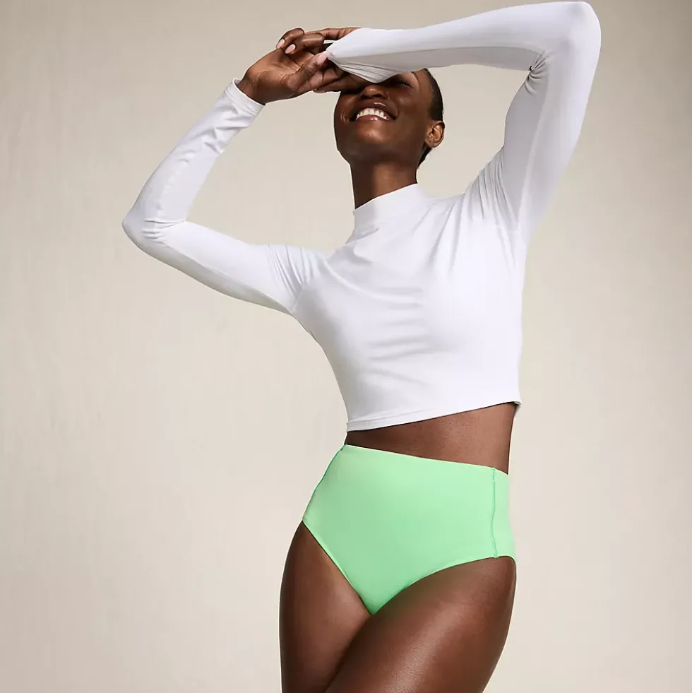 Women's SunShade UPF 50 Long Sleeve Cropped Rash Guard
