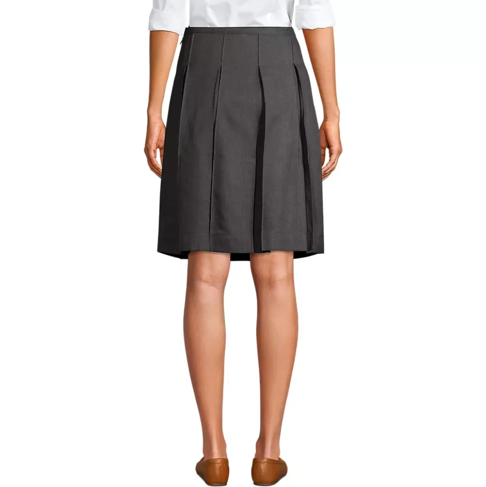 Women's Top of Knee Solid Box Pleat Skirt
