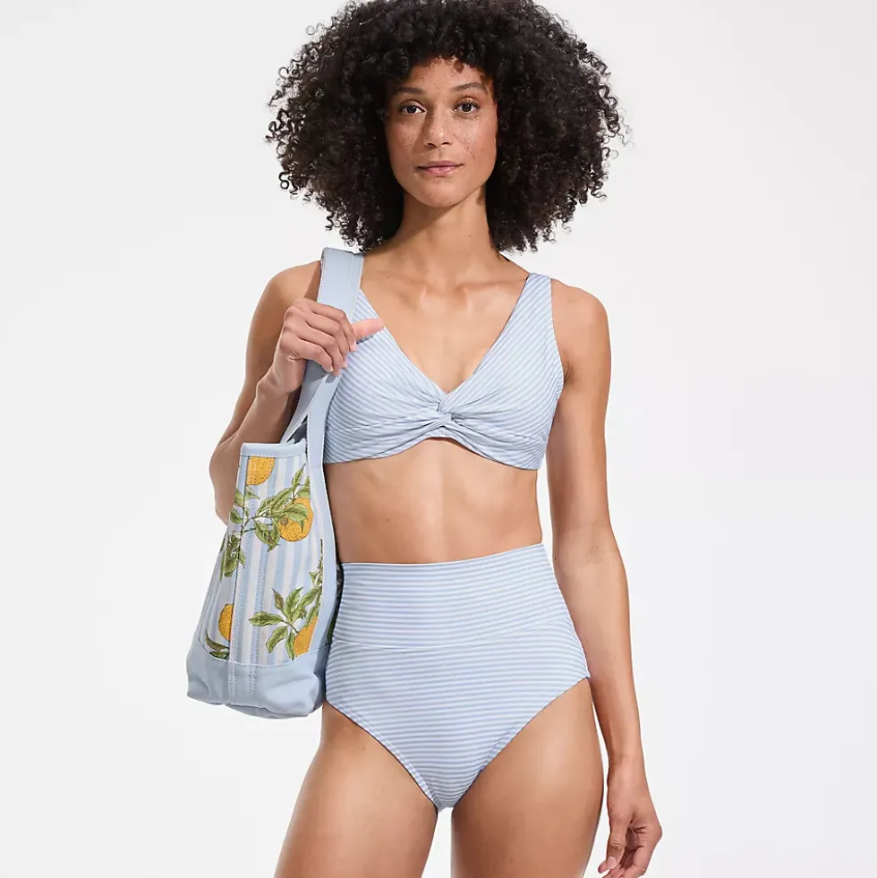 Women's Twist Front Underwire Bikini Swimsuit Top